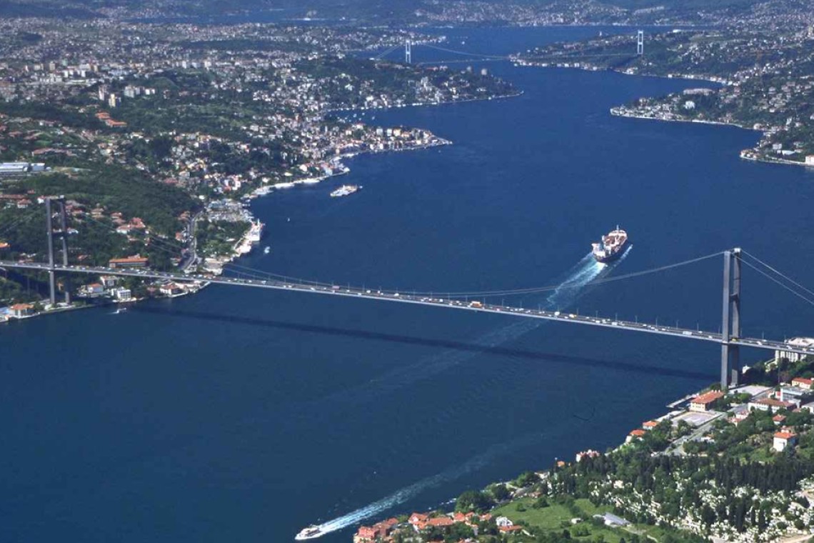 Comfortable helicopter cabin and windows