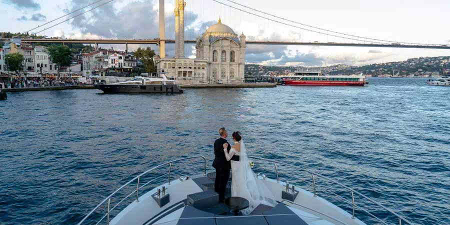 Yacht wedding